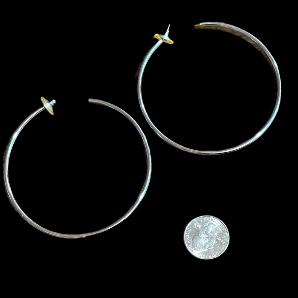 Large size silver tone post hoops 90s style